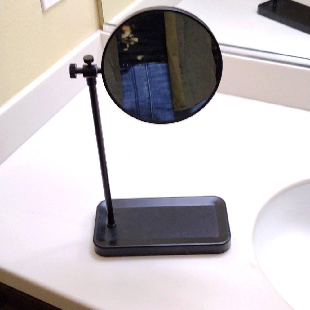 A Hearth & Hand Vanity/Shaving Mirror by Magnolia in Dark, Matte  Charcoal!!!🪞